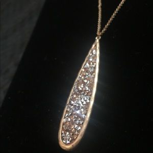 Jewelry - Beautiful Gold Teardrop Stone Necklace Set Jewelry - Beautiful Gold Teardrop Stone Necklace Set
